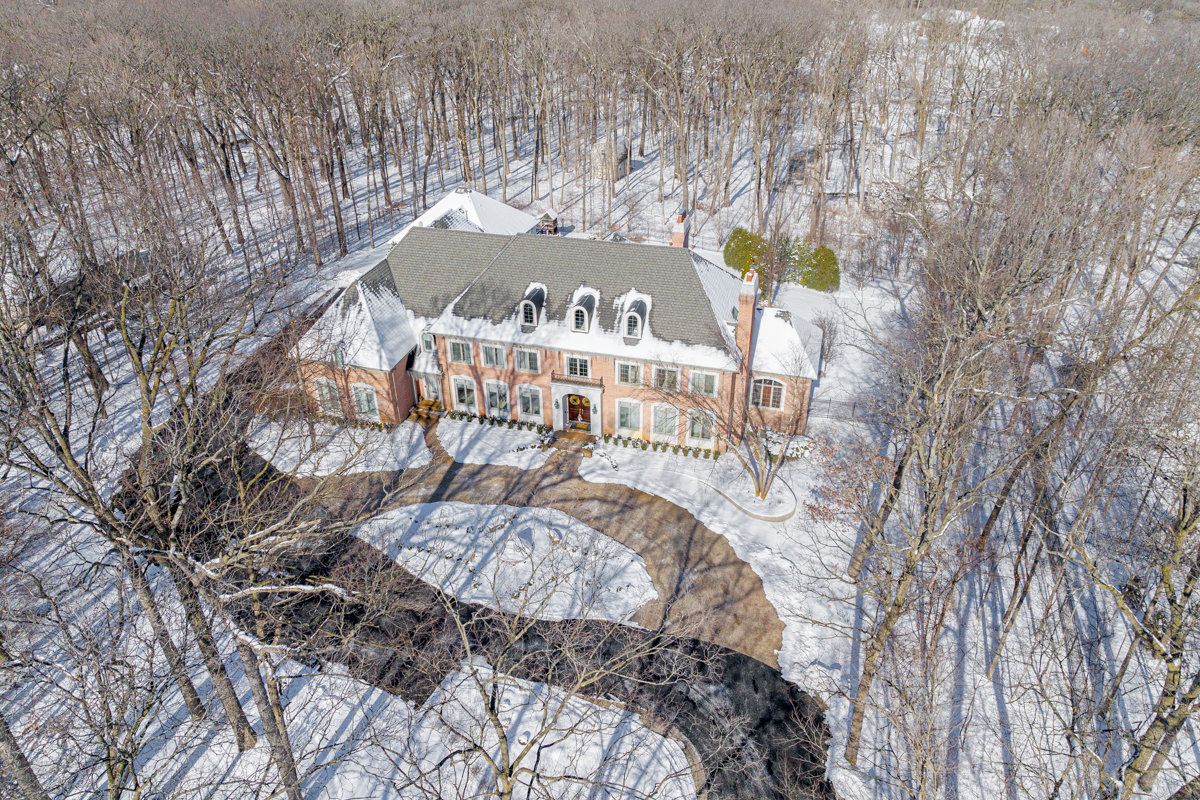 34W226 Country Club Road St. Charles, IL 60174 - Photo 3 of 87
