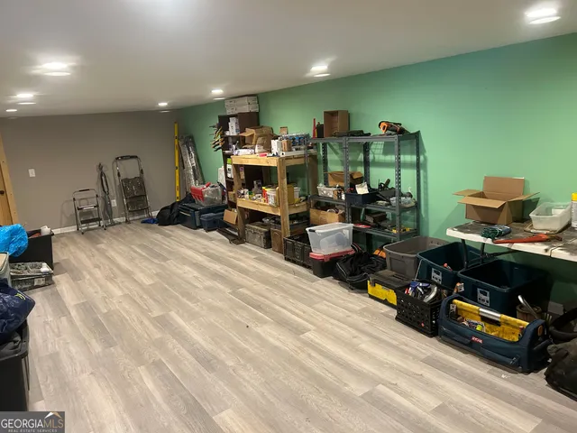 a view of livingroom with hardwood