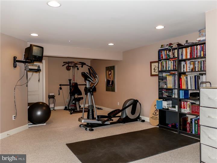 4606 Old Oak Road Doylestown, PA 18902 - Photo 19 of 23 Gallery Image 19