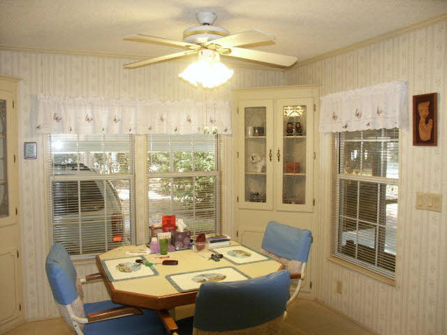 1791 Rico Drive Lillian, AL 36549 - Photo 8 of 21 Breakfast Room