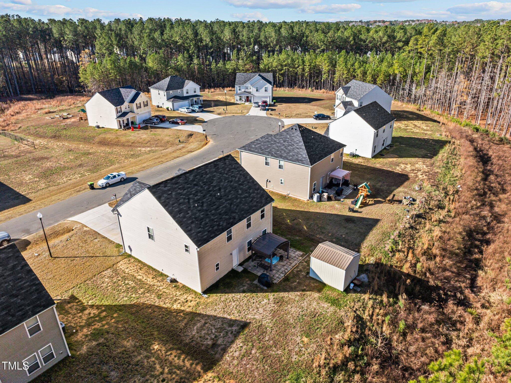 274 East Boulder Road Henderson, NC 27537 - Photo 10 of 36 13-web-or-mls-DJI_0483