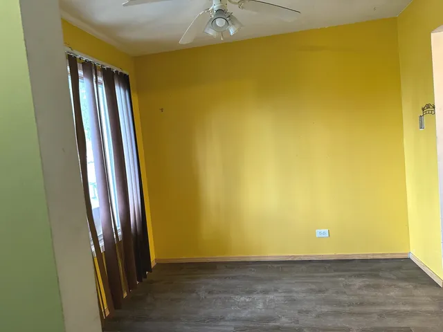 $120,000 | 4542 Windsor Lane, Country Club Hills, IL 60478