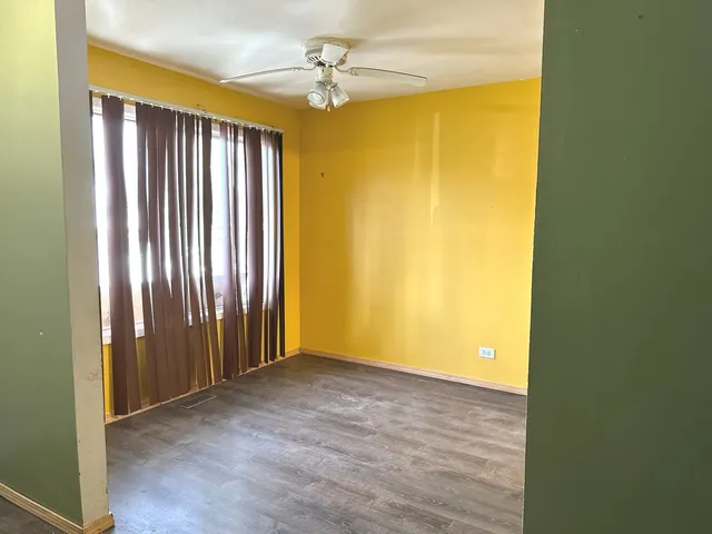 $120,000 | 4542 Windsor Lane, Country Club Hills, IL 60478