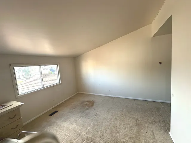 $120,000 | 4542 Windsor Lane, Country Club Hills, IL 60478