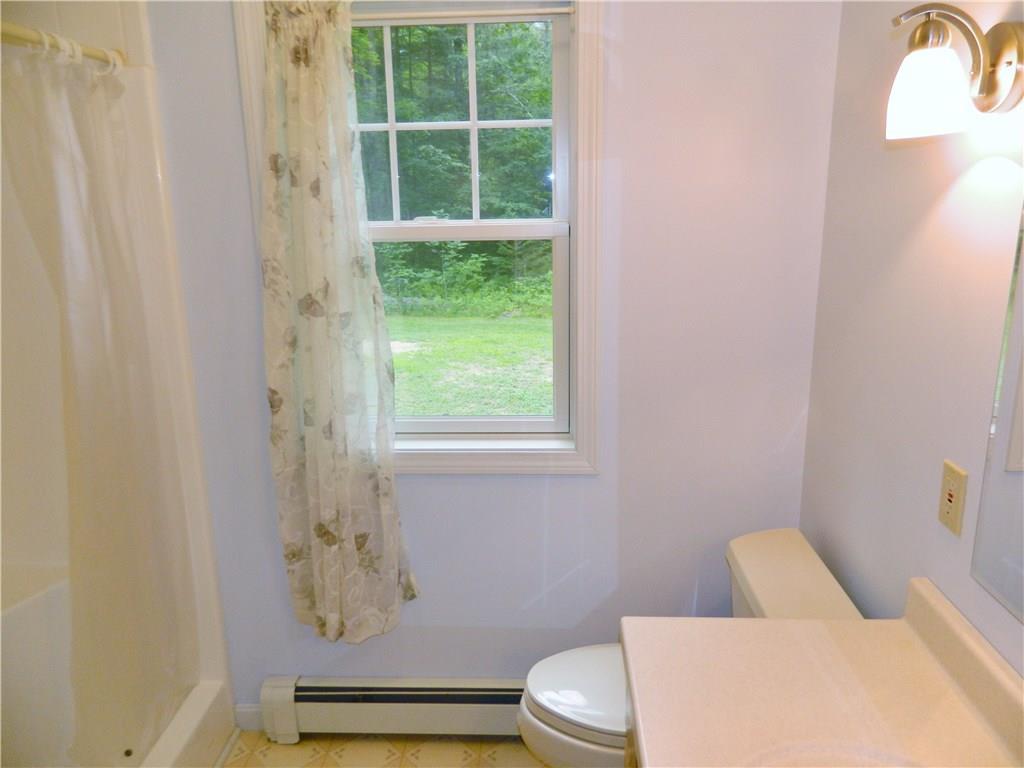106 Valley Road Raymond, ME 04071 - Photo 13 of 20 Photo