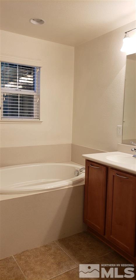 2194 Falling Star Loop Reno, NV 89523 - Photo 9 of 17 Photo 10