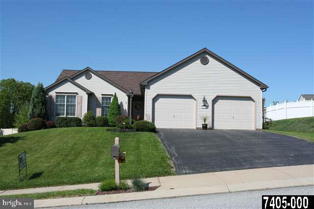 15 Johns Road York, PA 17402 - Photo 1 of 5 Gallery Image 1
