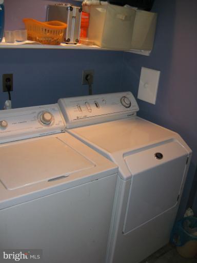 878 Shore Acres Road Arnold, MD 21012 - Photo 1 of 27 Interior (General)