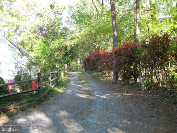 878 Shore Acres Road Arnold, MD 21012 - Photo 22 of 27 Exterior (General)