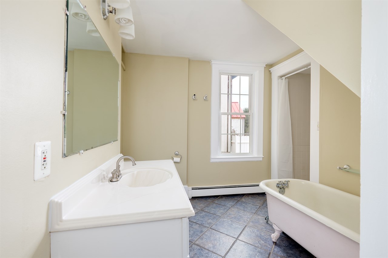 291 Old Bay Road New Durham, NH 03855 - Photo 25 of 40 Gallery Image 25
