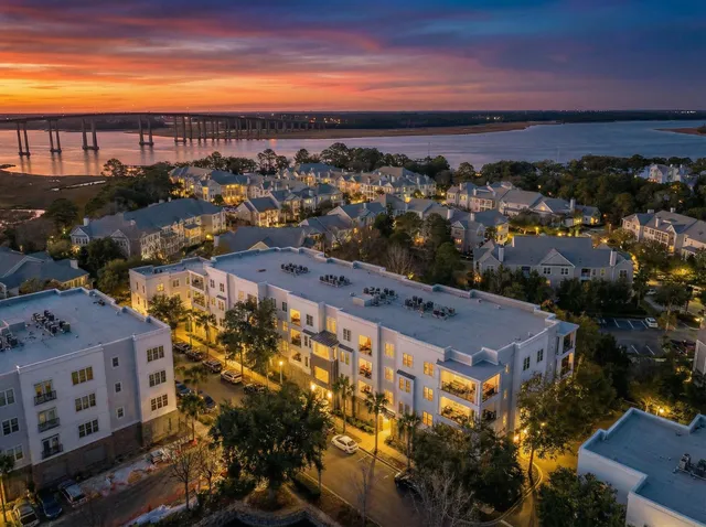$775,000 | 200 River Landing Drive, Unit 204F, Charleston, SC 29492