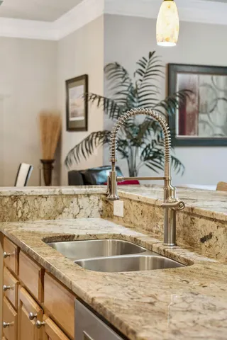 $775,000 | 200 River Landing Drive, Unit 204F, Charleston, SC 29492