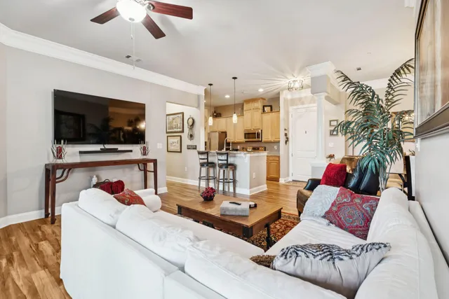 $775,000 | 200 River Landing Drive, Unit 204F, Charleston, SC 29492