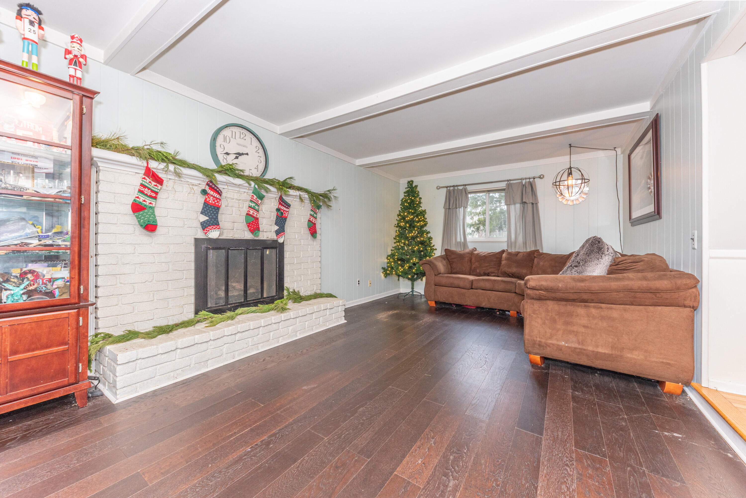 1470 Nightingale Road Wixom, MI 48393 - Photo 18 of 42 023_17