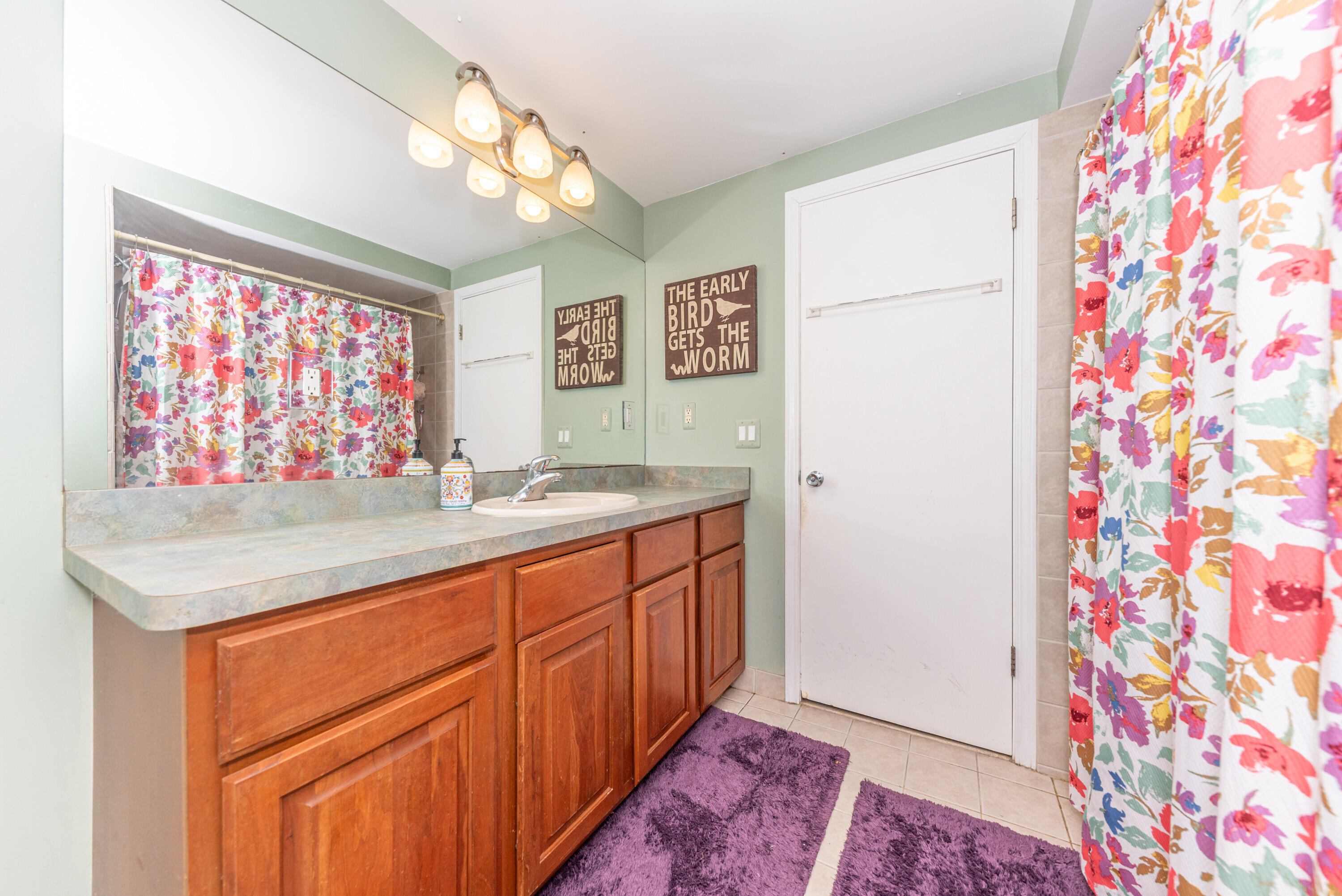 1470 Nightingale Road Wixom, MI 48393 - Photo 31 of 42 036_28