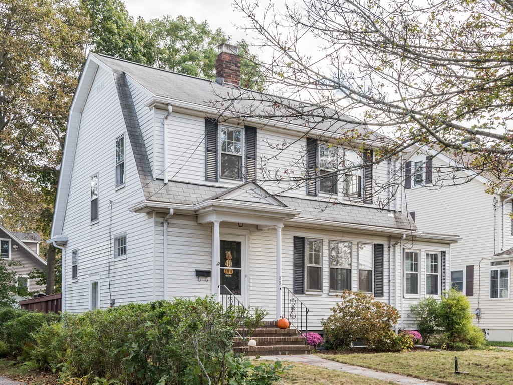 35 Edwin Road Waltham, MA 02453 - Photo 1 of 21 Gallery Image 1
