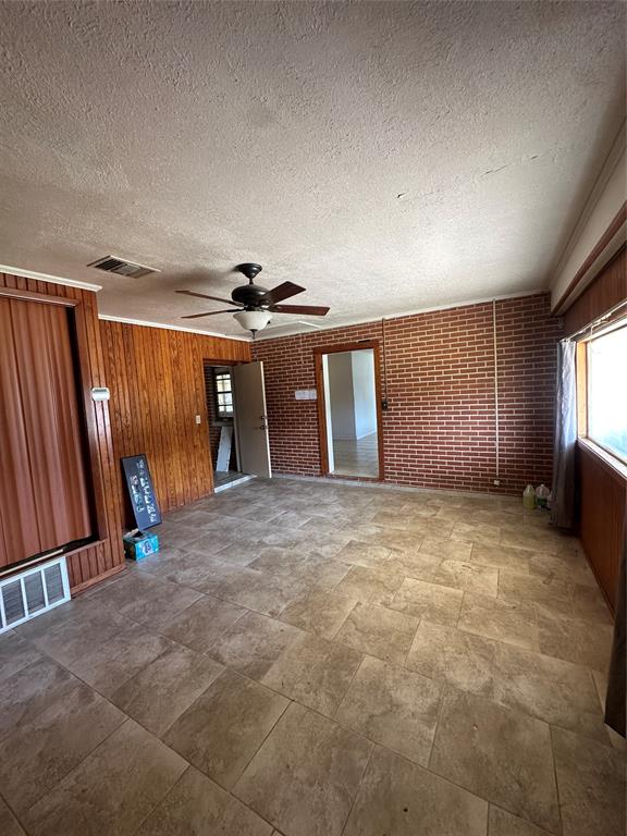 2741 Mill Street Ringgold, LA 71068 - Photo 12 of 30 an empty room with windows