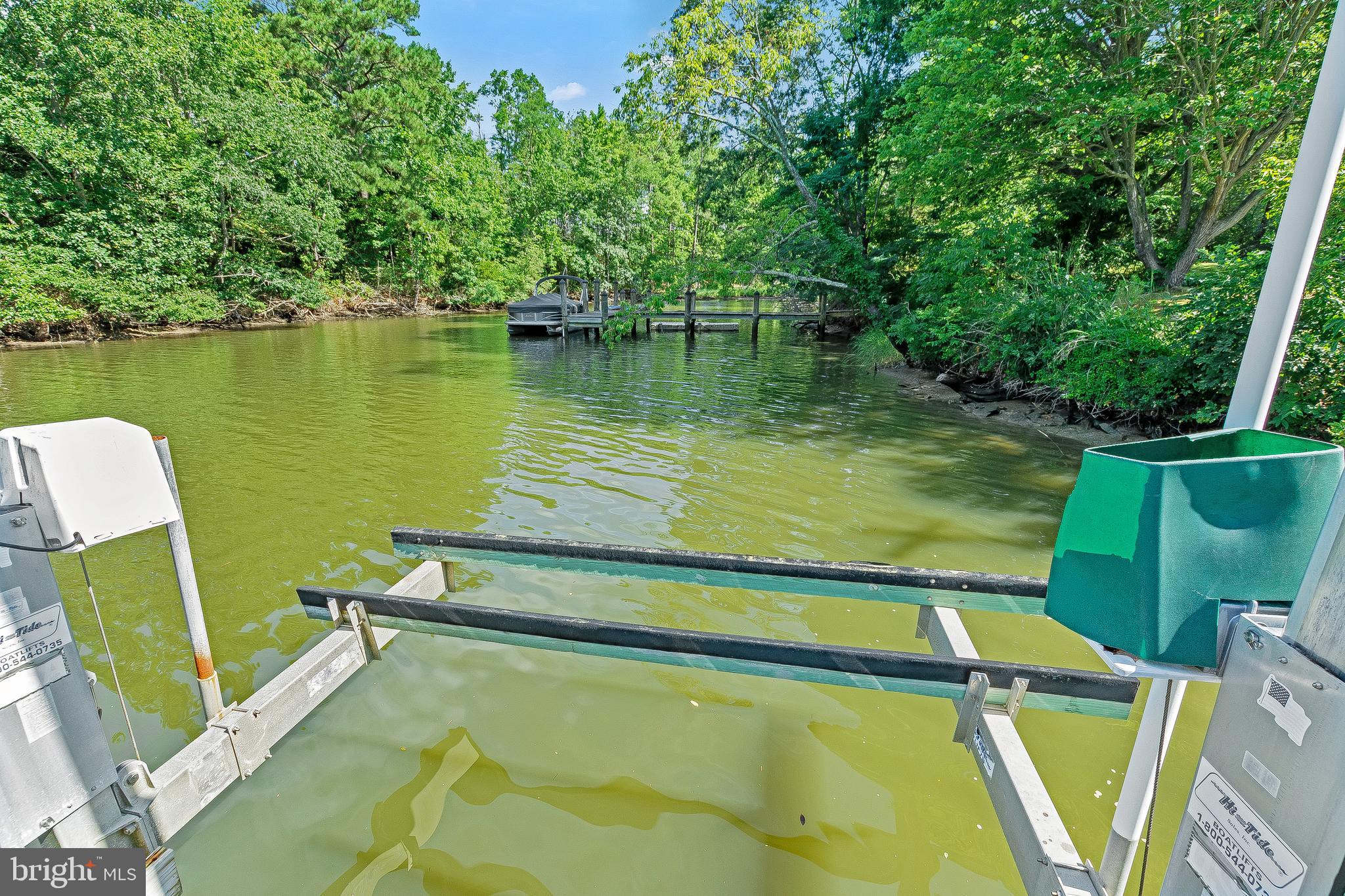 12867 Mccready Road Lusby, MD 20657 - Photo 14 of 36 Electric Boat Lift