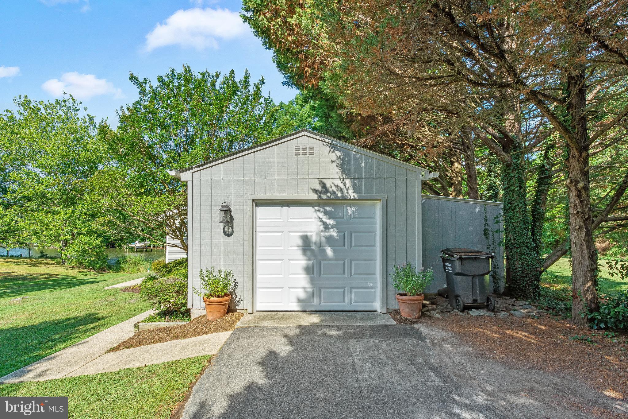 12867 Mccready Road Lusby, MD 20657 - Photo 3 of 36 New garage door