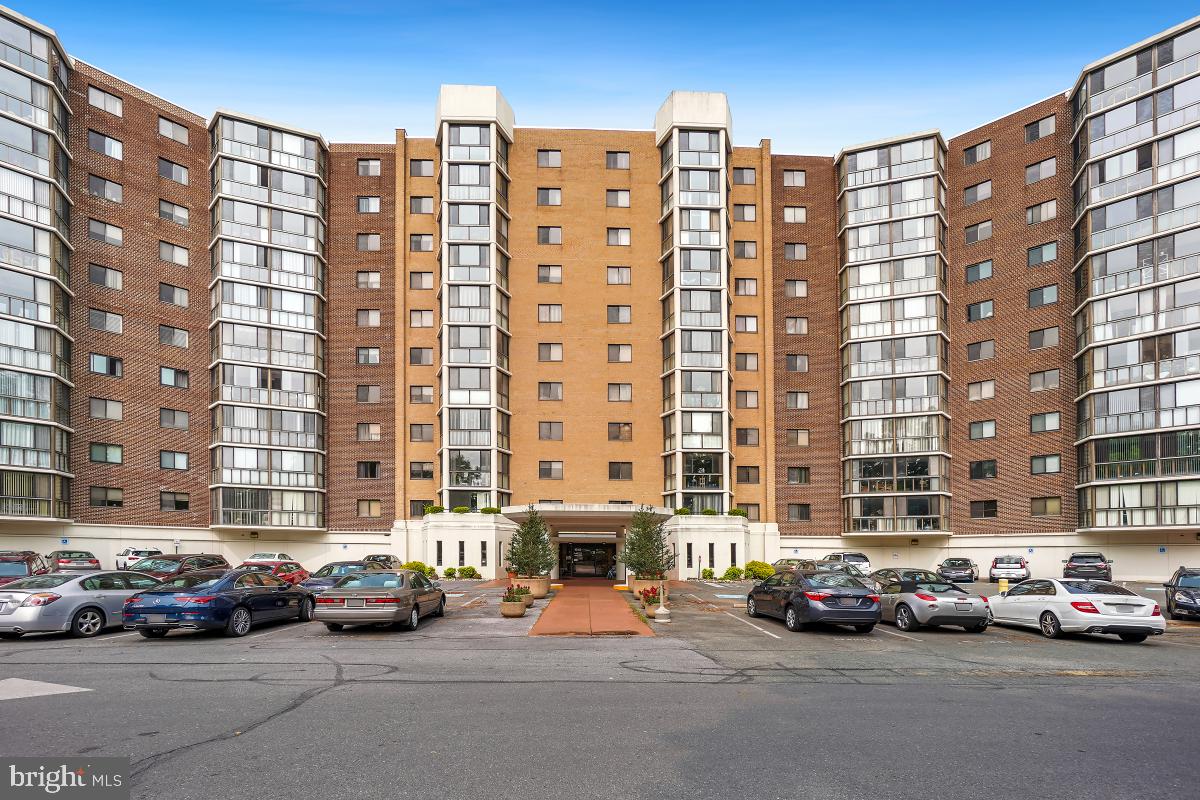 15115 Interlachen Drive, Unit 3525 Silver Spring, MD 20906 - Photo 1 of 37