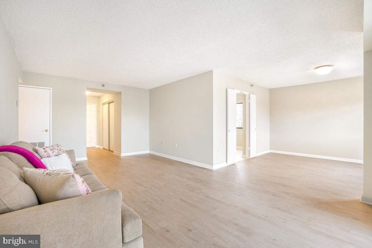 15115 Interlachen Drive, Unit 3525 Silver Spring, MD 20906 - Photo 10 of 37