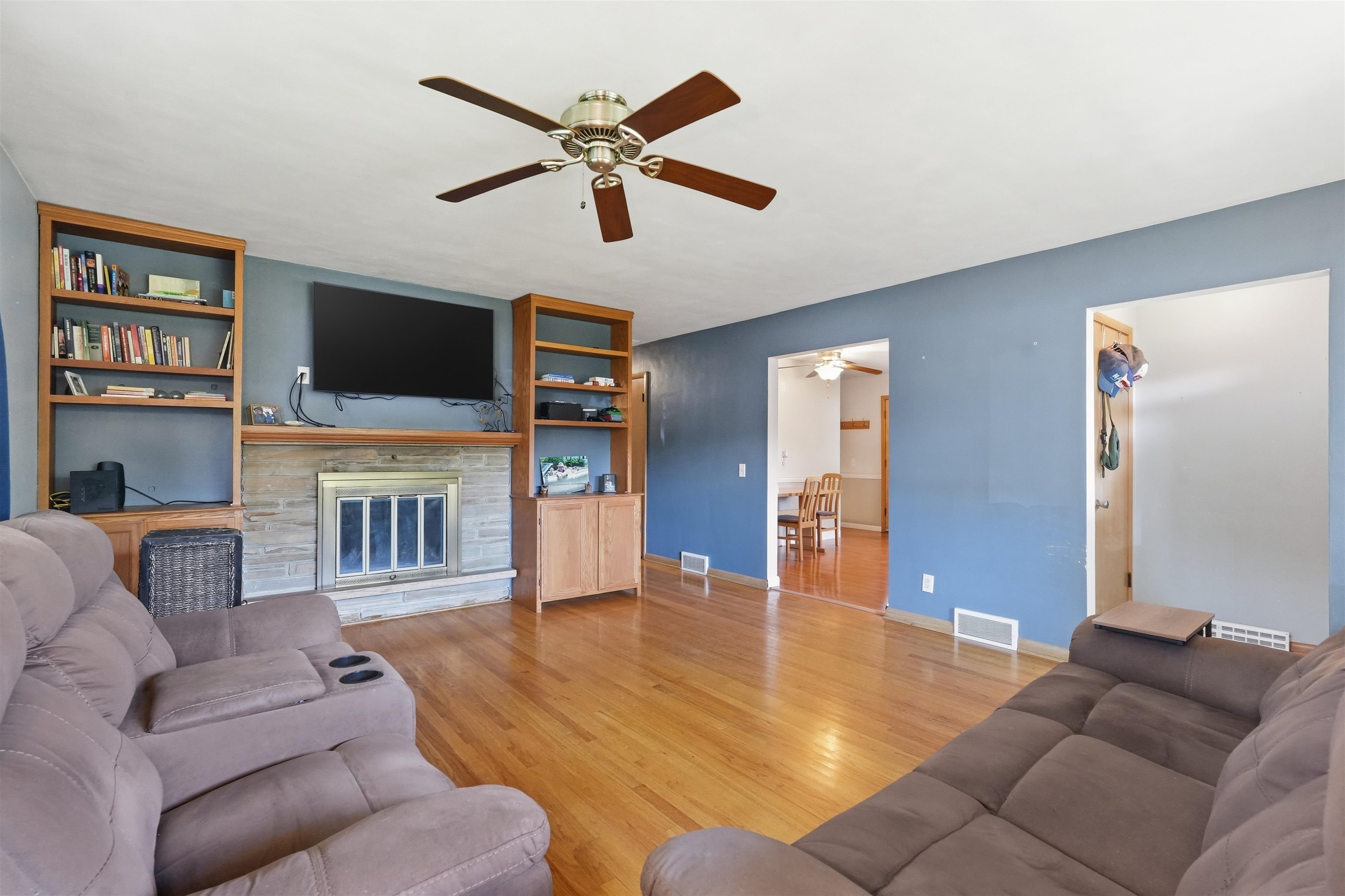 549 North Main Street Cottage Grove, WI 53527 - Photo 11 of 47