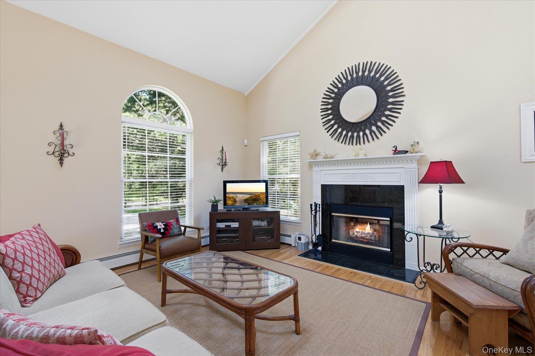 34 Water Hole Road East Hampton, NY 11937 - Photo 6 of 32