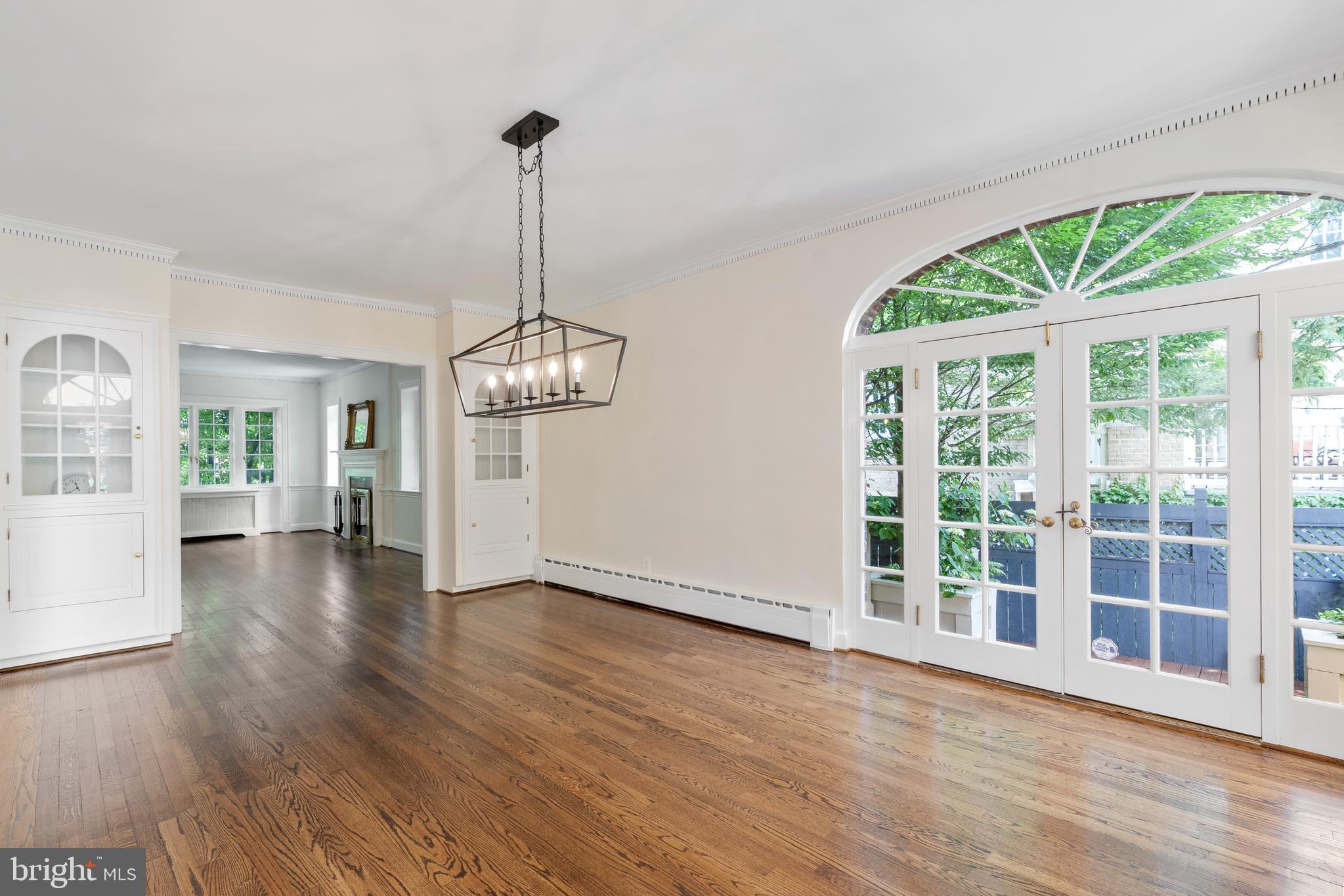 2428 Tracy Place Northwest Washington, DC 20008 - Photo 10 of 49