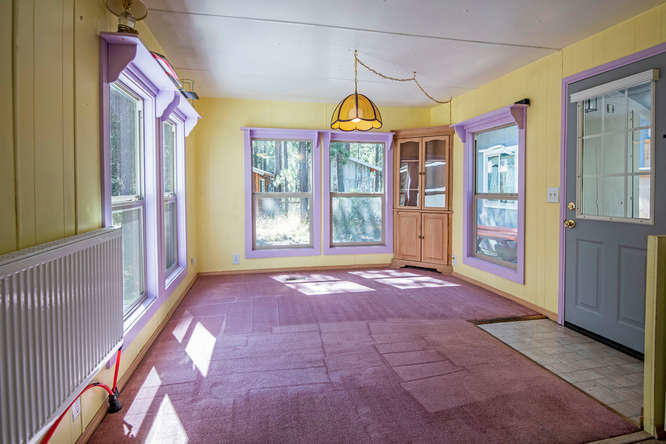 17111 Merced Road Bend, OR 97707 - Photo 3 of 18 3
