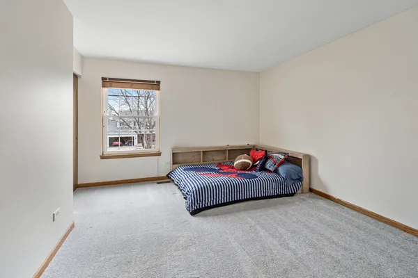 $499,900 | 96 Alexandra Court, Mundelein, IL 60060