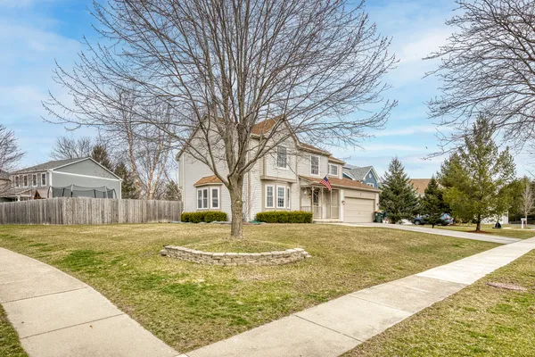 $499,900 | 96 Alexandra Court, Mundelein, IL 60060