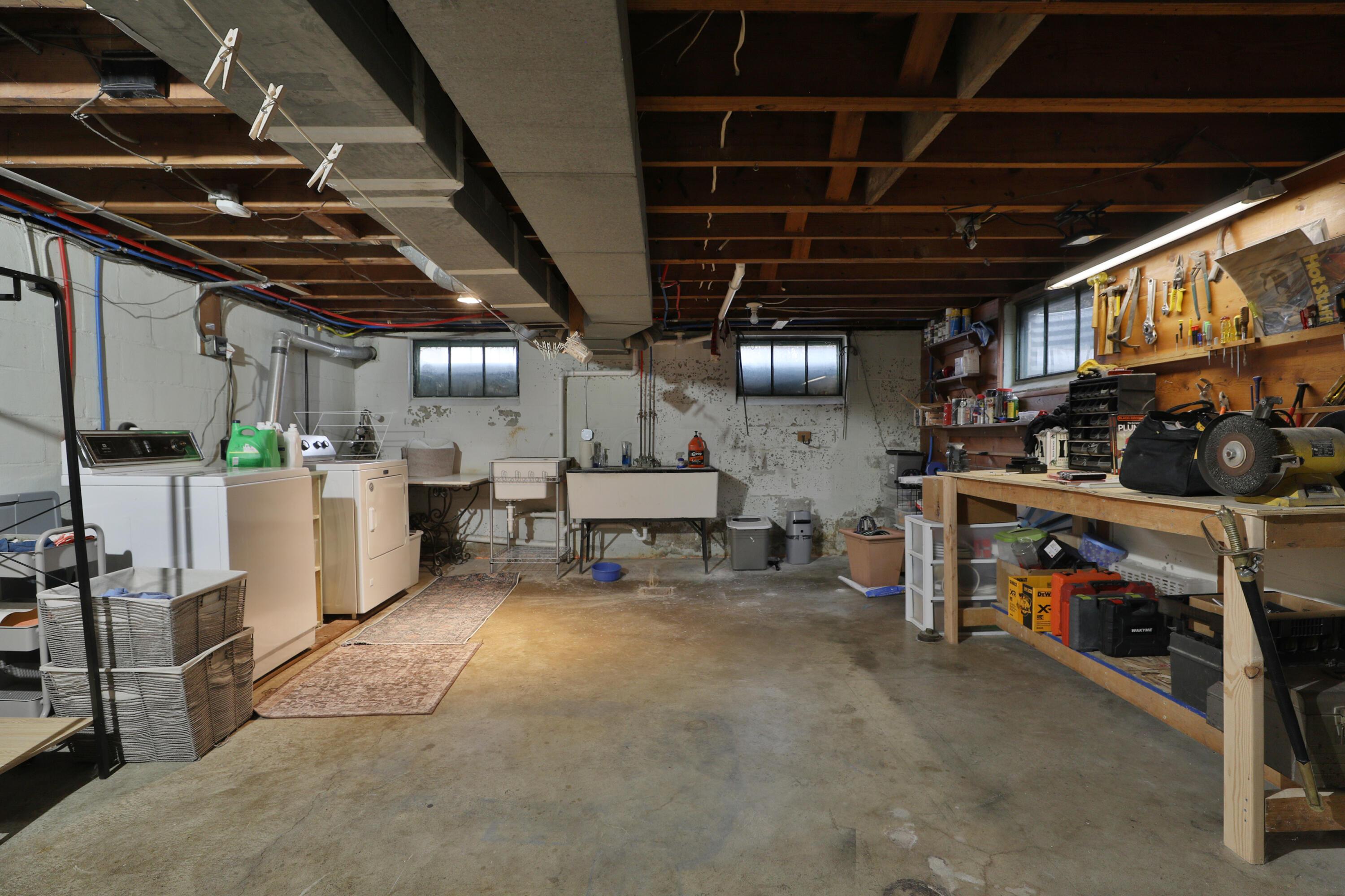 125 Sheffield Road Columbus, OH 43214 - Photo 50 of 60 Unfinished space