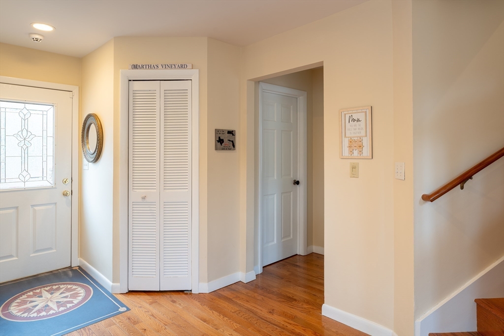 13 Saddle Club Road Edgartown, MA 02539 - Photo 9 of 25 Gallery Image 9