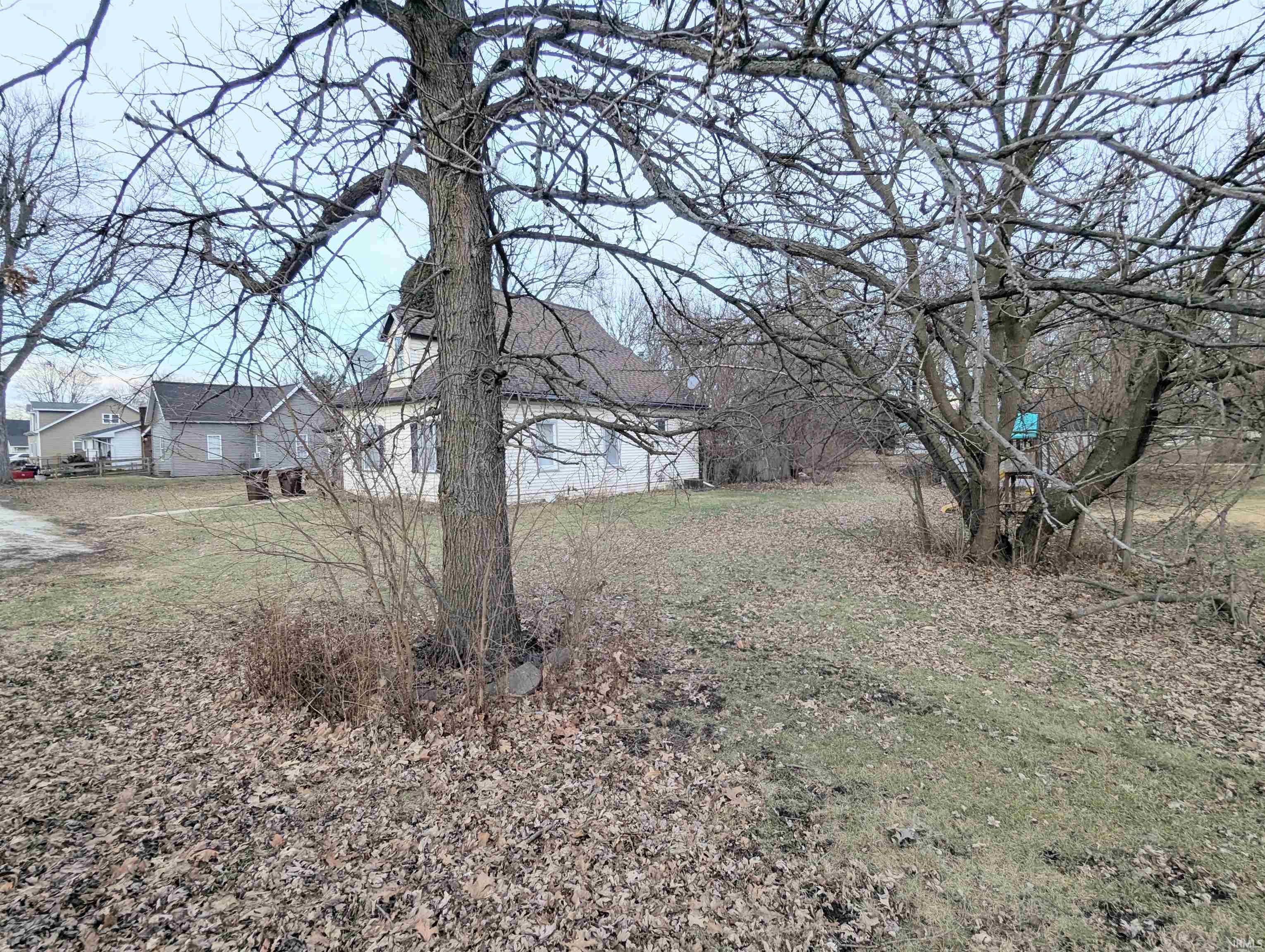 314 Craven Street Sweetser, IN 46952 - Photo 32 of 36