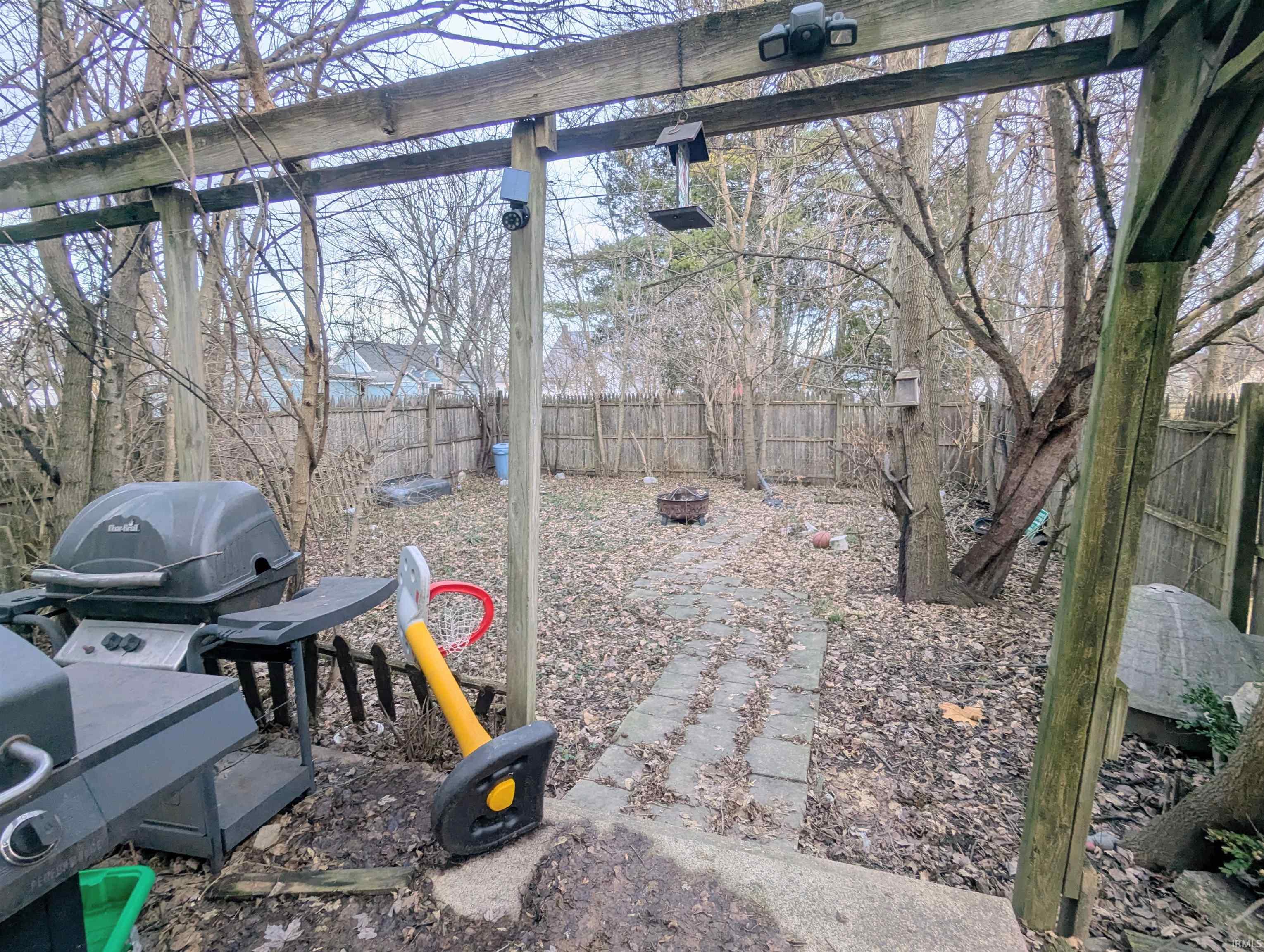 314 Craven Street Sweetser, IN 46952 - Photo 8 of 36