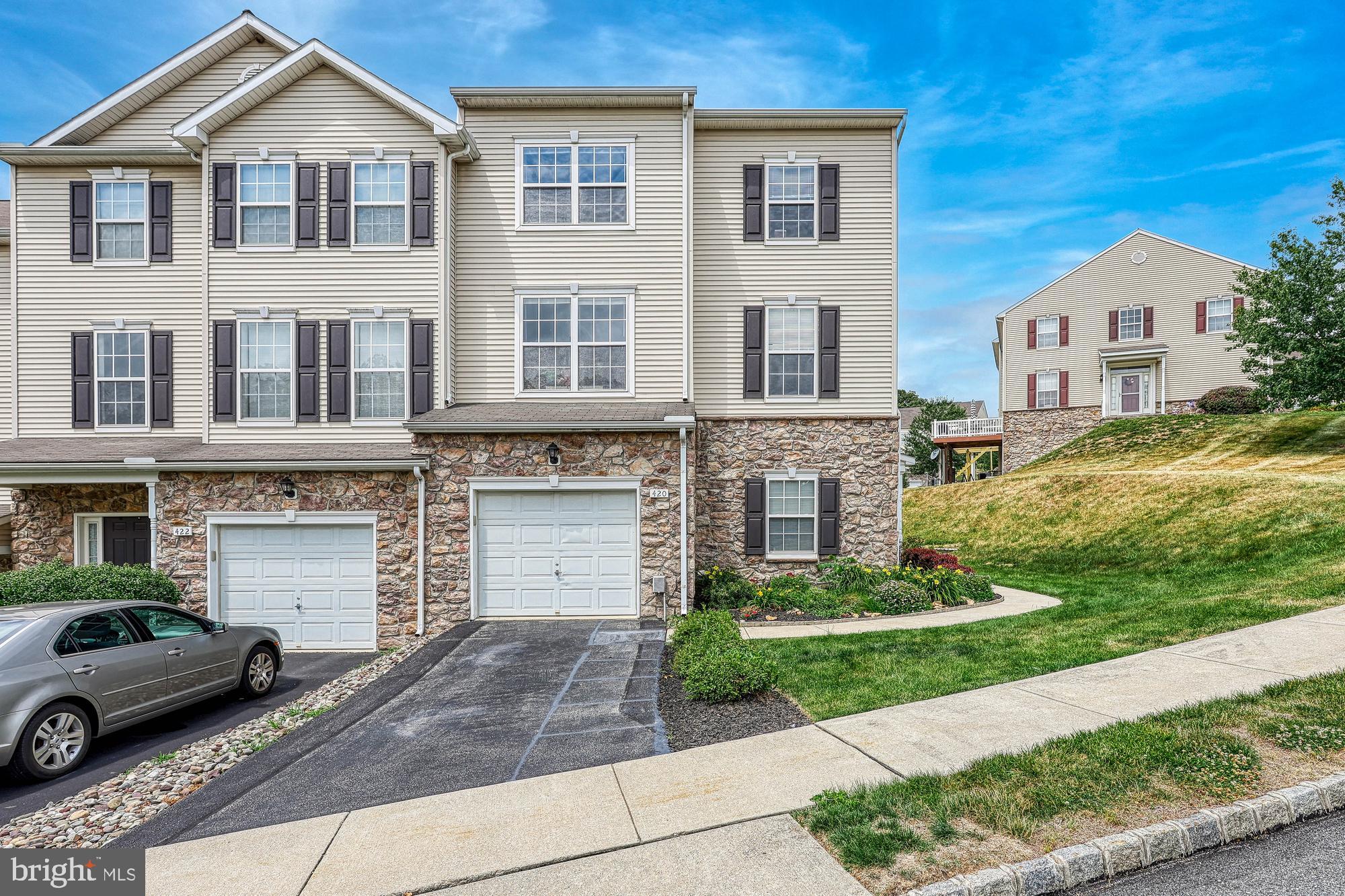 420 Marion Road York, PA 17406 - Photo 4 of 47 Gallery Image 4