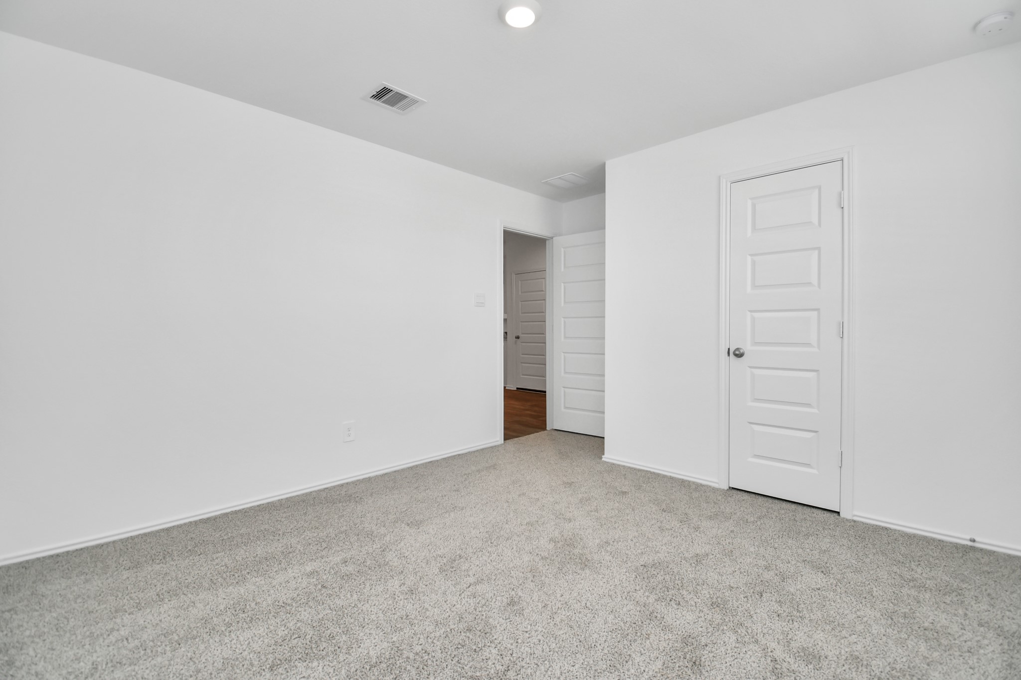2715 Willow Gulch Way Rosenberg, TX 77469 - Photo 15 of 39 a view of an empty room