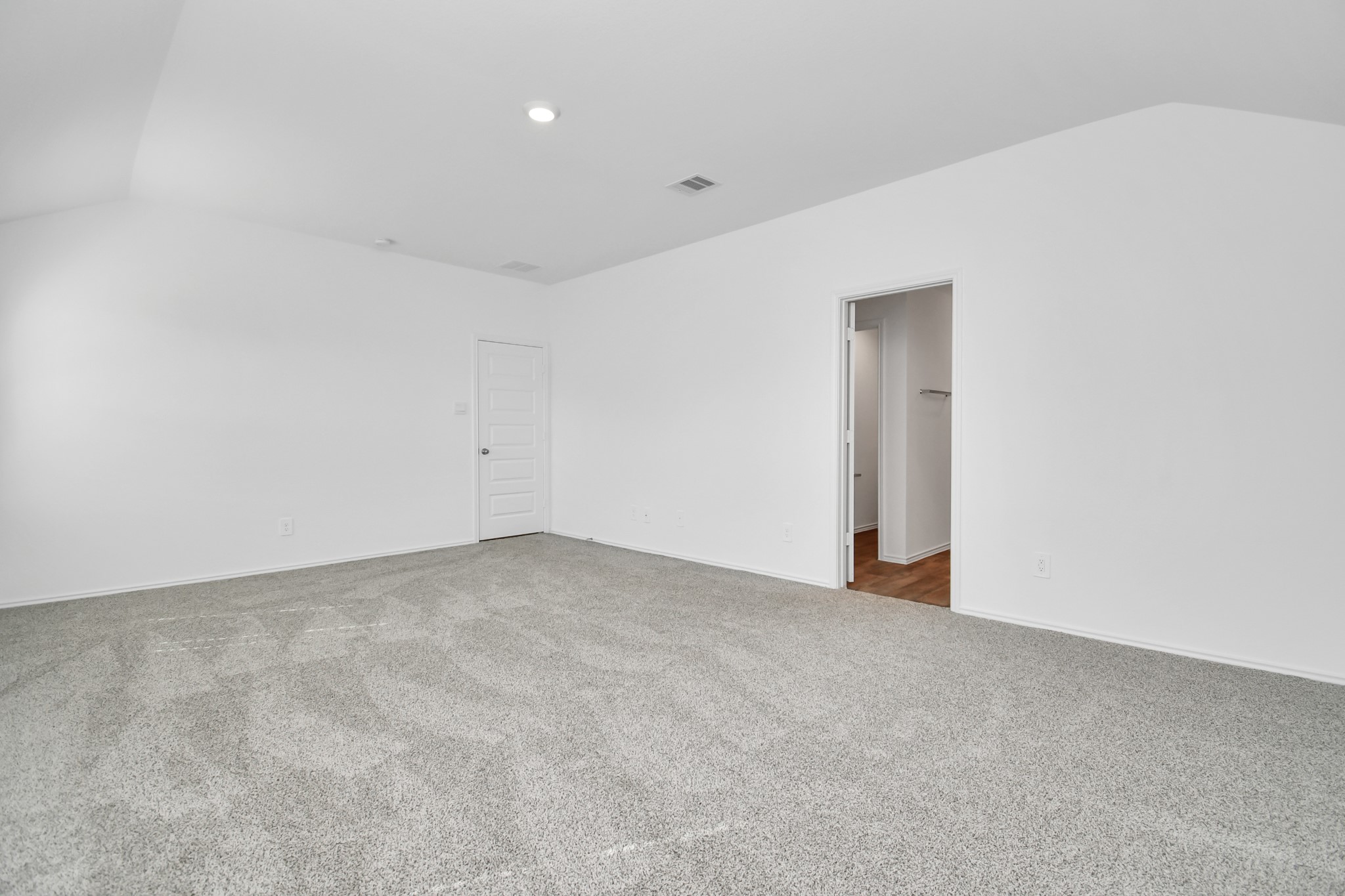 2715 Willow Gulch Way Rosenberg, TX 77469 - Photo 29 of 39 a view of an empty room