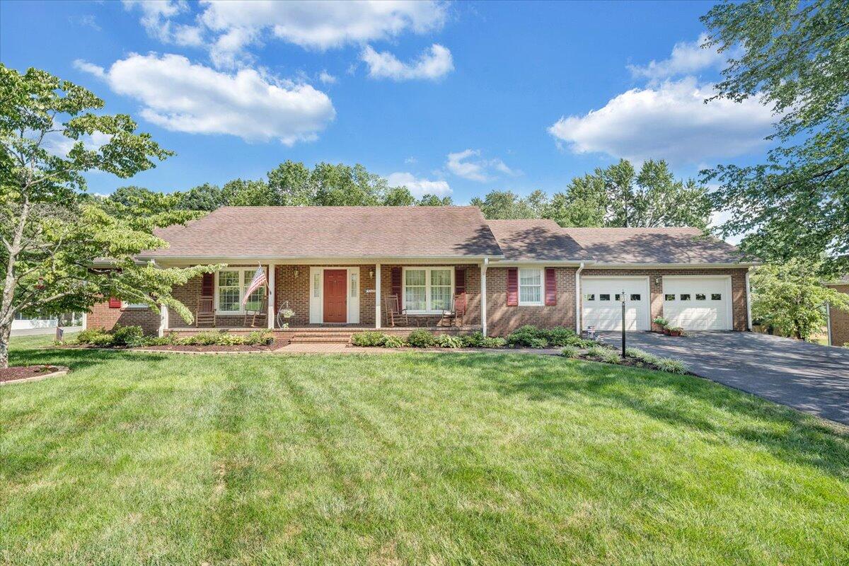 5921 Buckland Mill Road Roanoke, VA 24019 - Photo 1 of 94 Front