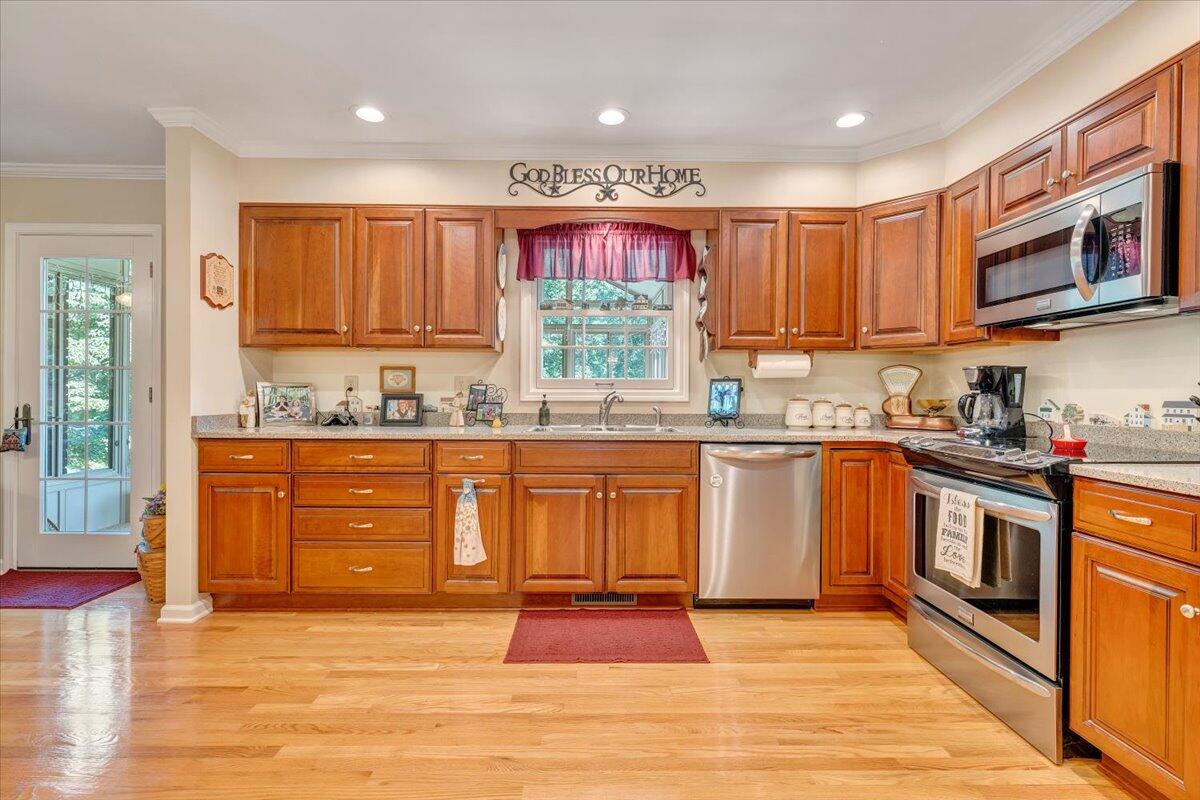 5921 Buckland Mill Road Roanoke, VA 24019 - Photo 26 of 94 26-MIB07802