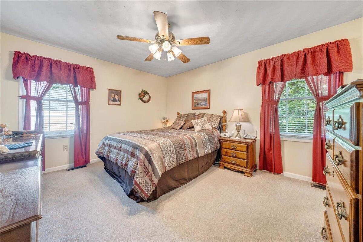 5921 Buckland Mill Road Roanoke, VA 24019 - Photo 38 of 94 39-MIB07844