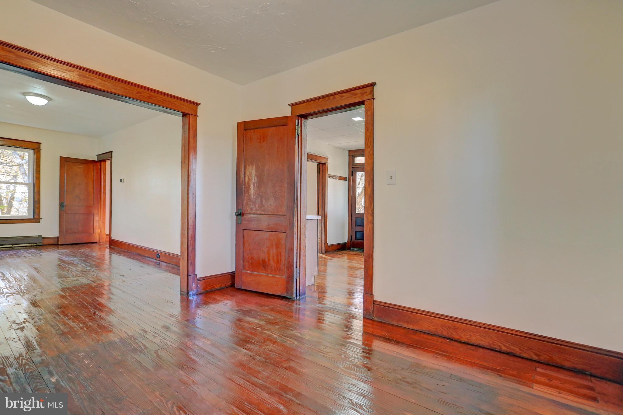2298 Chambersburg Road Gettysburg, PA 17325 - Photo 12 of 37 Gallery Image 12