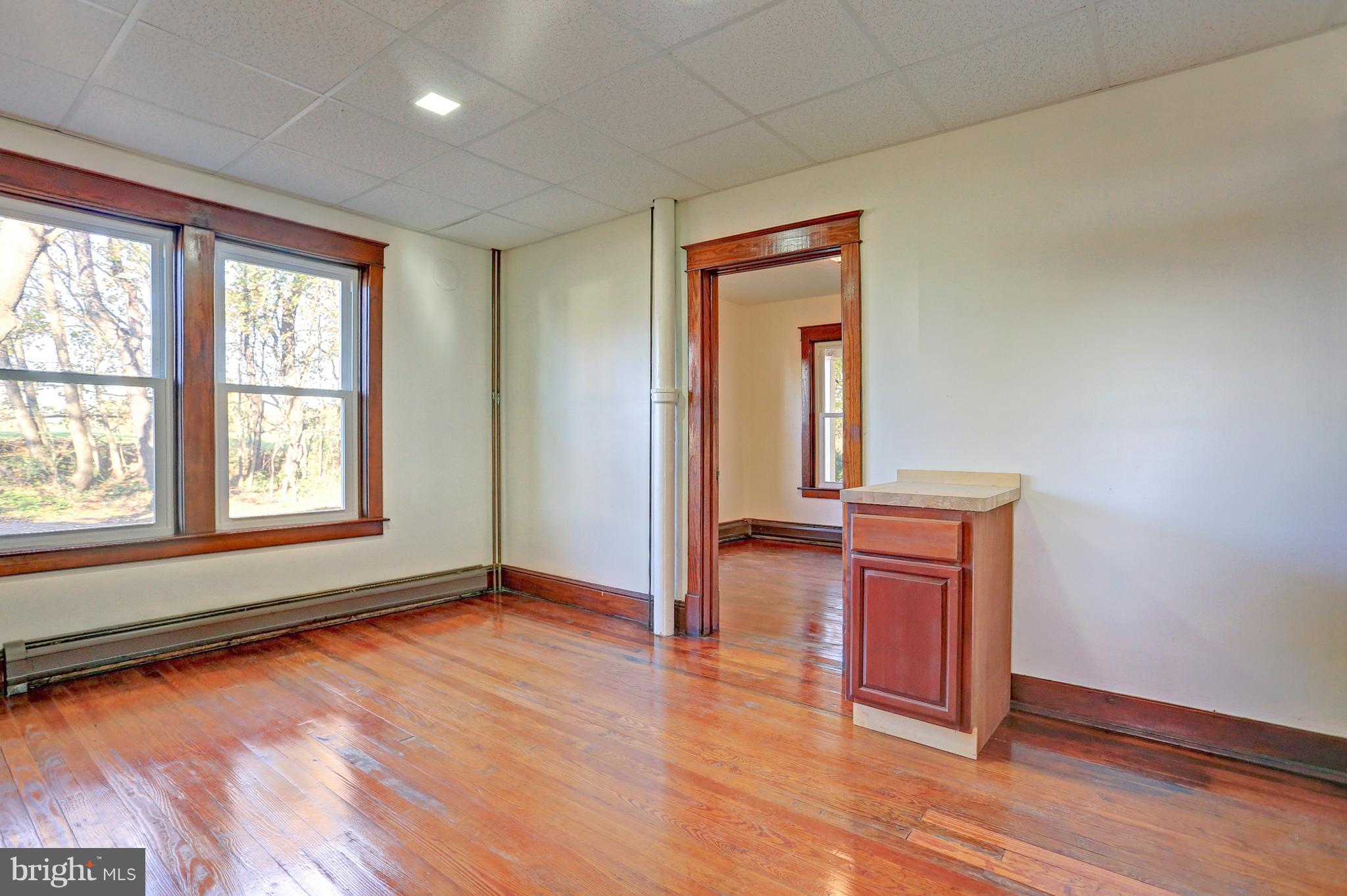 2298 Chambersburg Road Gettysburg, PA 17325 - Photo 15 of 37 Gallery Image 15