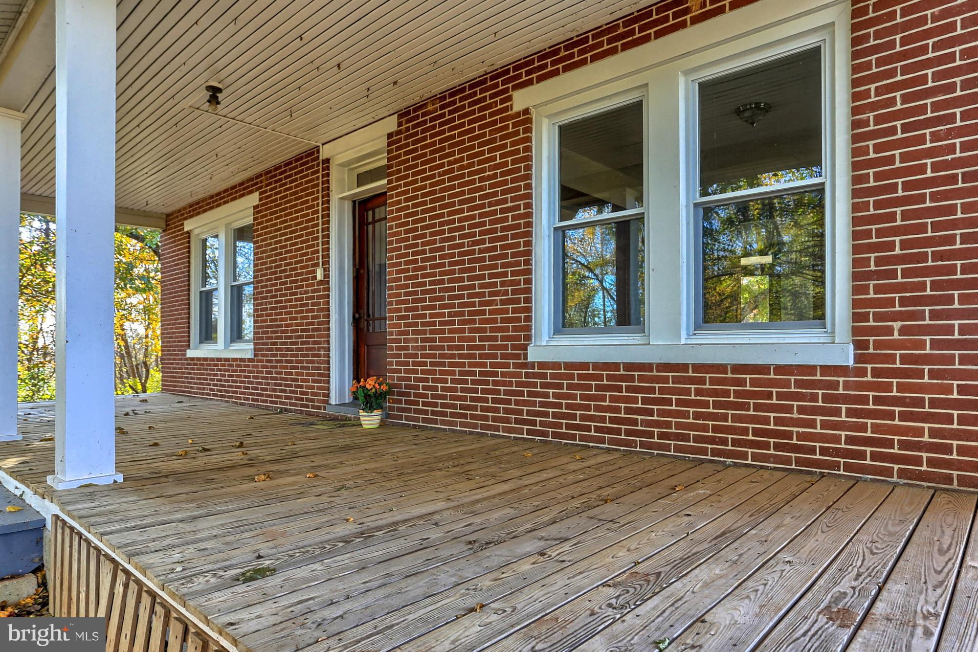 2298 Chambersburg Road Gettysburg, PA 17325 - Photo 3 of 37 Gallery Image 3