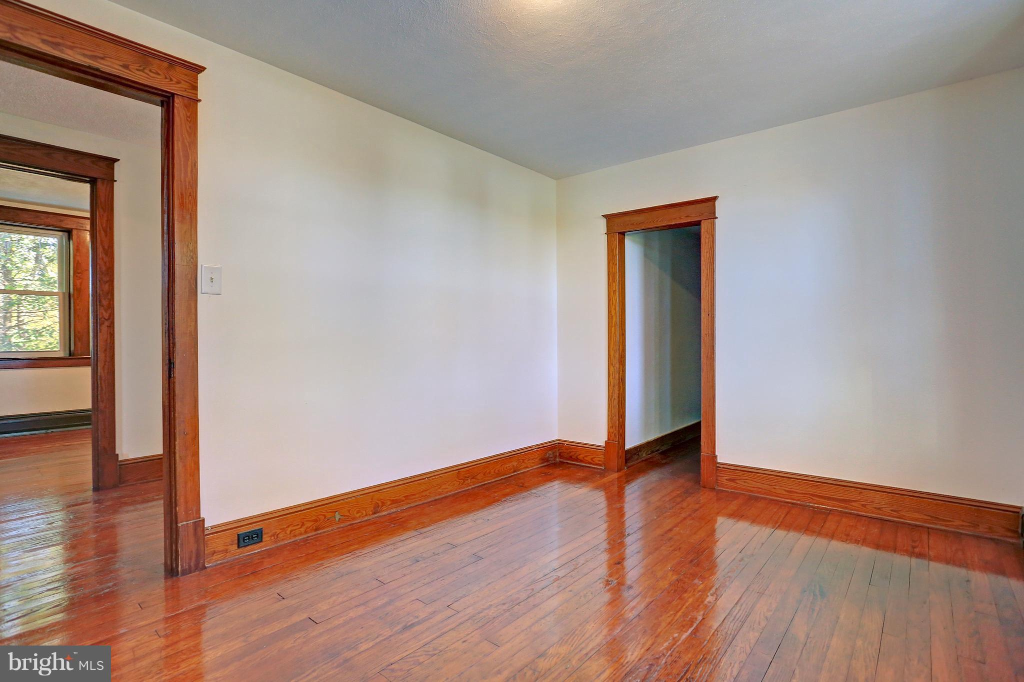 2298 Chambersburg Road Gettysburg, PA 17325 - Photo 21 of 37 Gallery Image 21