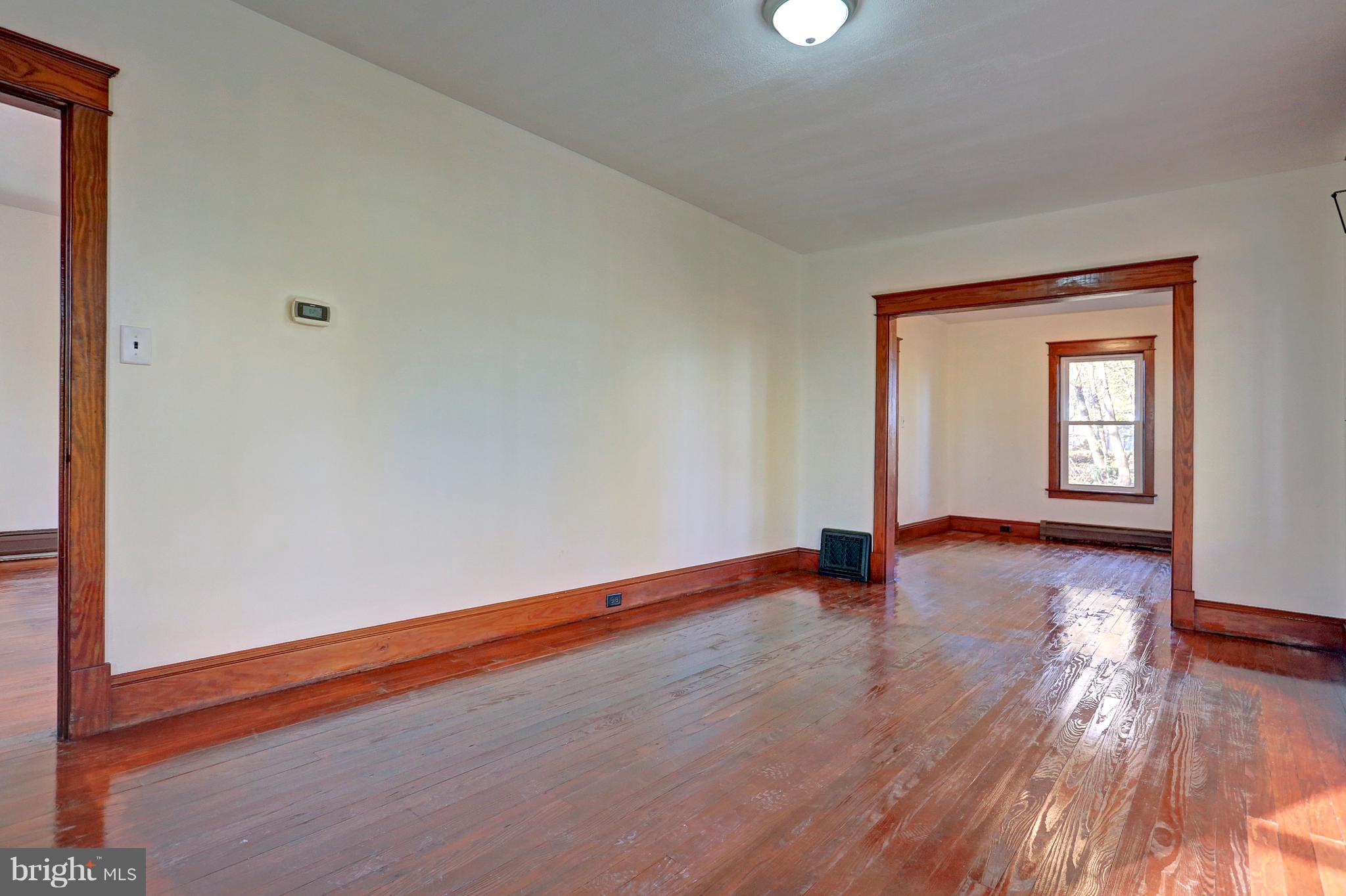 2298 Chambersburg Road Gettysburg, PA 17325 - Photo 6 of 37 Gallery Image 6