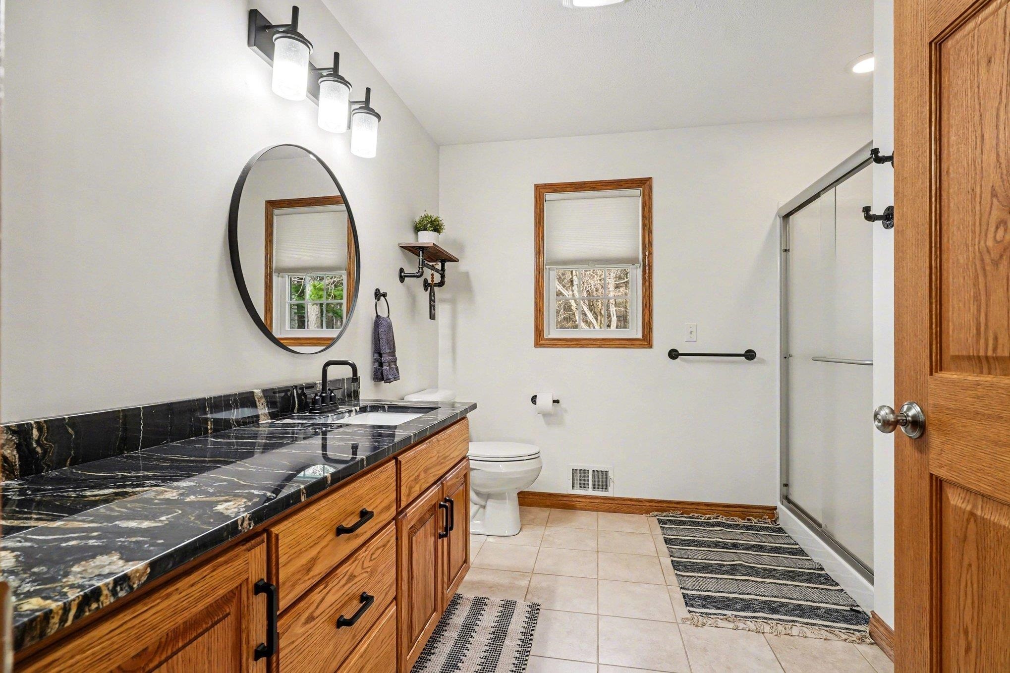 5605 North Shore Road Pinconning, MI 48650 - Photo 14 of 37