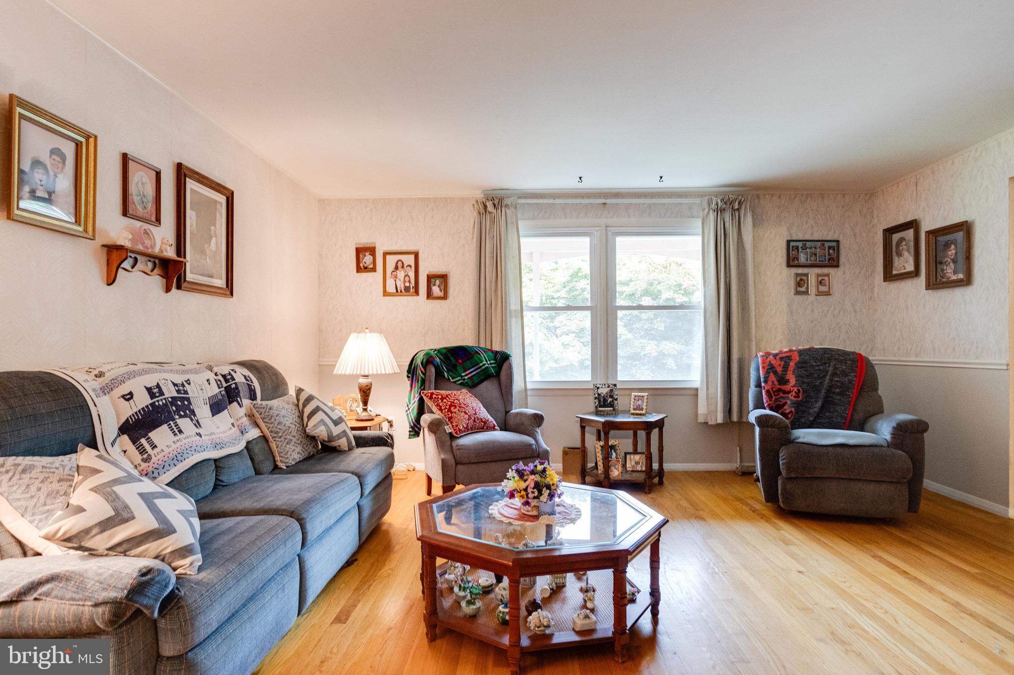 9505 Gunview Road Baltimore, MD 21236 - Photo 11 of 59