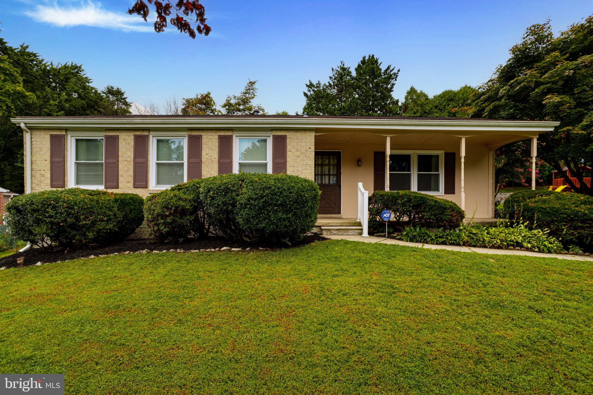 9505 Gunview Road Baltimore, MD 21236 - Photo 3 of 59