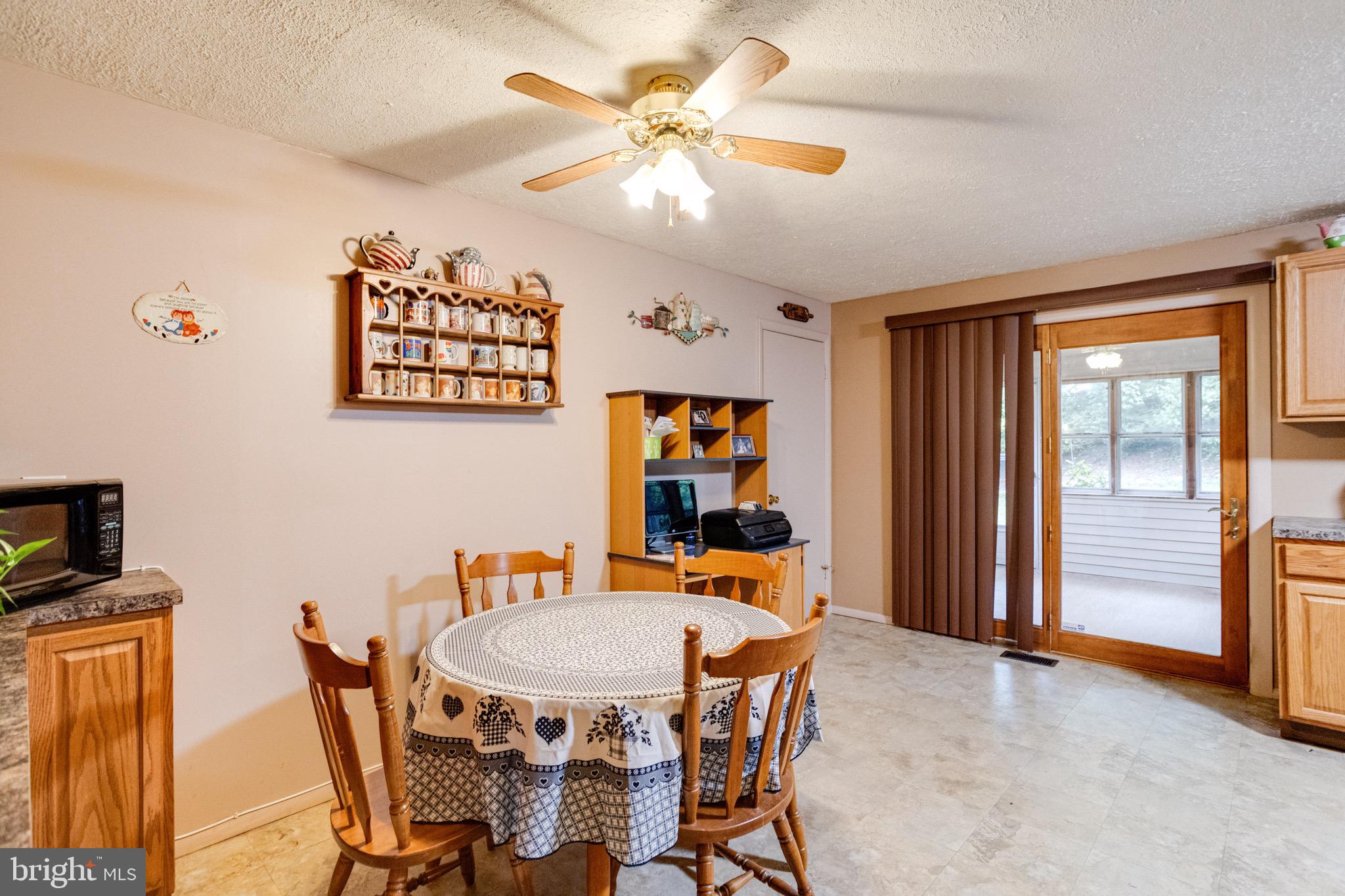9505 Gunview Road Baltimore, MD 21236 - Photo 21 of 59